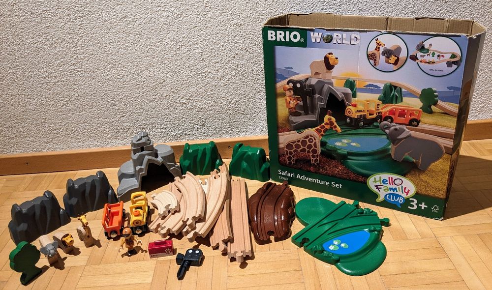 Brio safari best sale adventure set