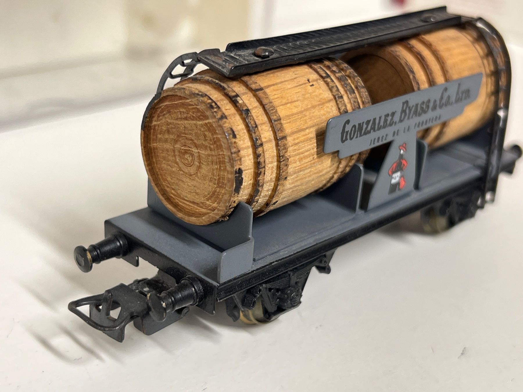 Modellini di ferrovie: Electrotren GONZALEZ BYASS & Co. LTD DC H0 – Usato da Neuenhof venduto da ludovicco 3