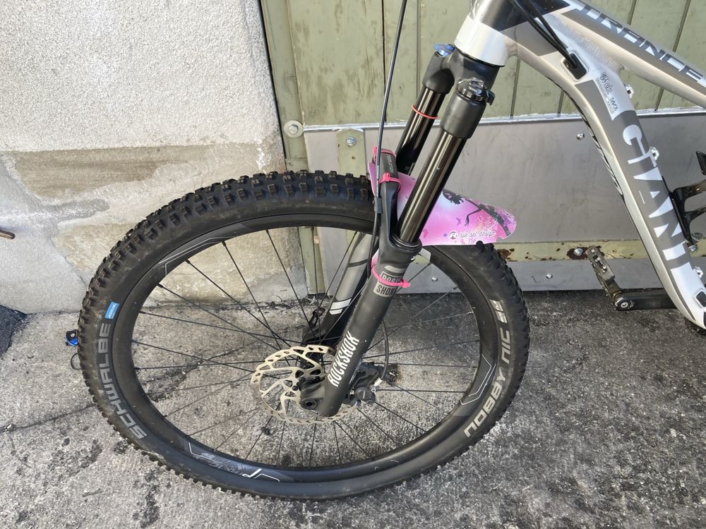 Giant Vélos: Top Fully Mountainbike Giant Trance 1 27.5 Zoll Räder – D'occasion à Rothenthurm par jeisi99 7