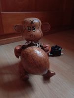 Lampe aus Kokosnuss "süsser Affe" II