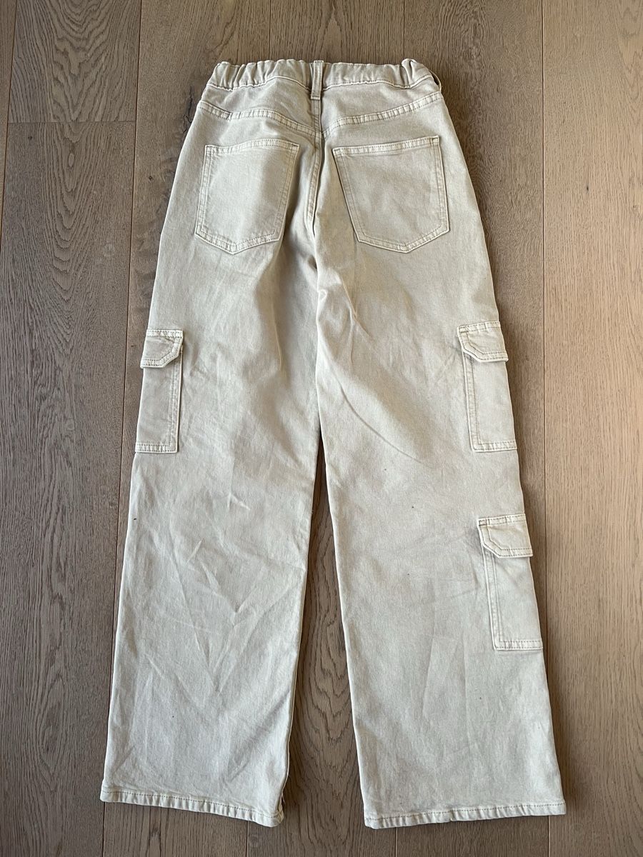 H&M Pantaloni: Hose H & M neuwertig  – Nuovo (secondo la descrizione) da Hertenstein AG venduto da Stadtturm 2