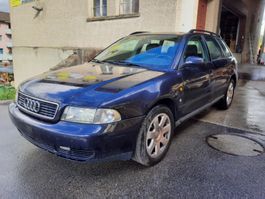Audi Avant A4 B5 2.8 quattro mit AHK