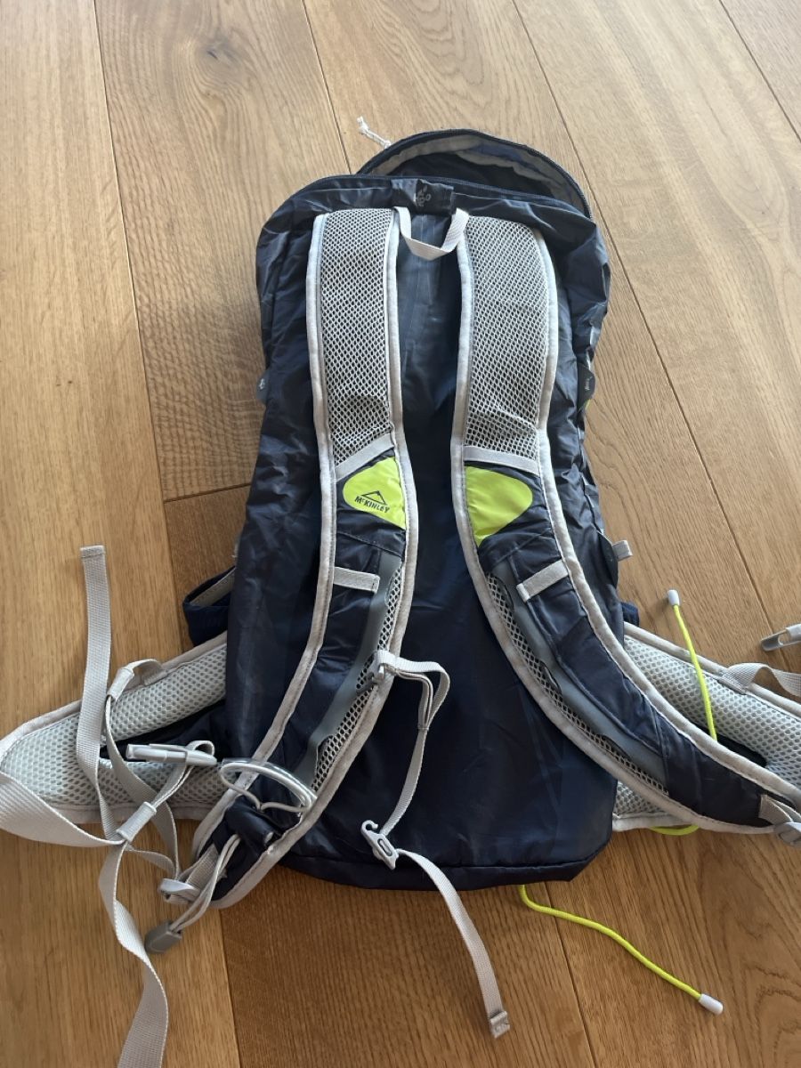 Mckinley Sacs à dos: McKinley X-Light Rucksack, neuwertig – Neuf (Voir description) à St. Gallen par Janeli. 4
