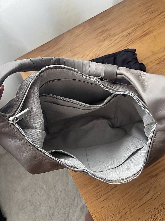 Borse da donna: Sac à main Rolf Benz en cuir  Édition limitée – Usato da La Chaux-de-Fonds venduto da baz_sl5w 3
