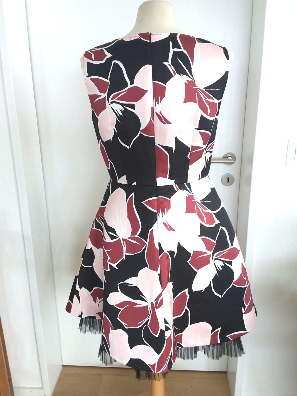Kleider: PENNYBLACK Elegantes Sommerkleid, Gr 38 – Neu (gemäss Beschreibung) aus Immensee von Btrutmann 3