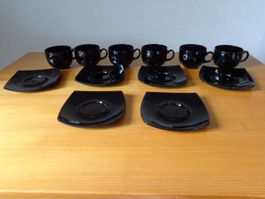 NEU ***  Tassen mit Unterteller Total 12 Teile  ****