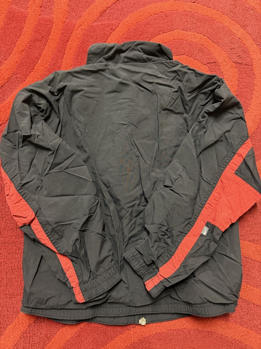 Nike Vestes: Nike Jacke – D'occasion à Eschenbach LU par Tatzi1 3