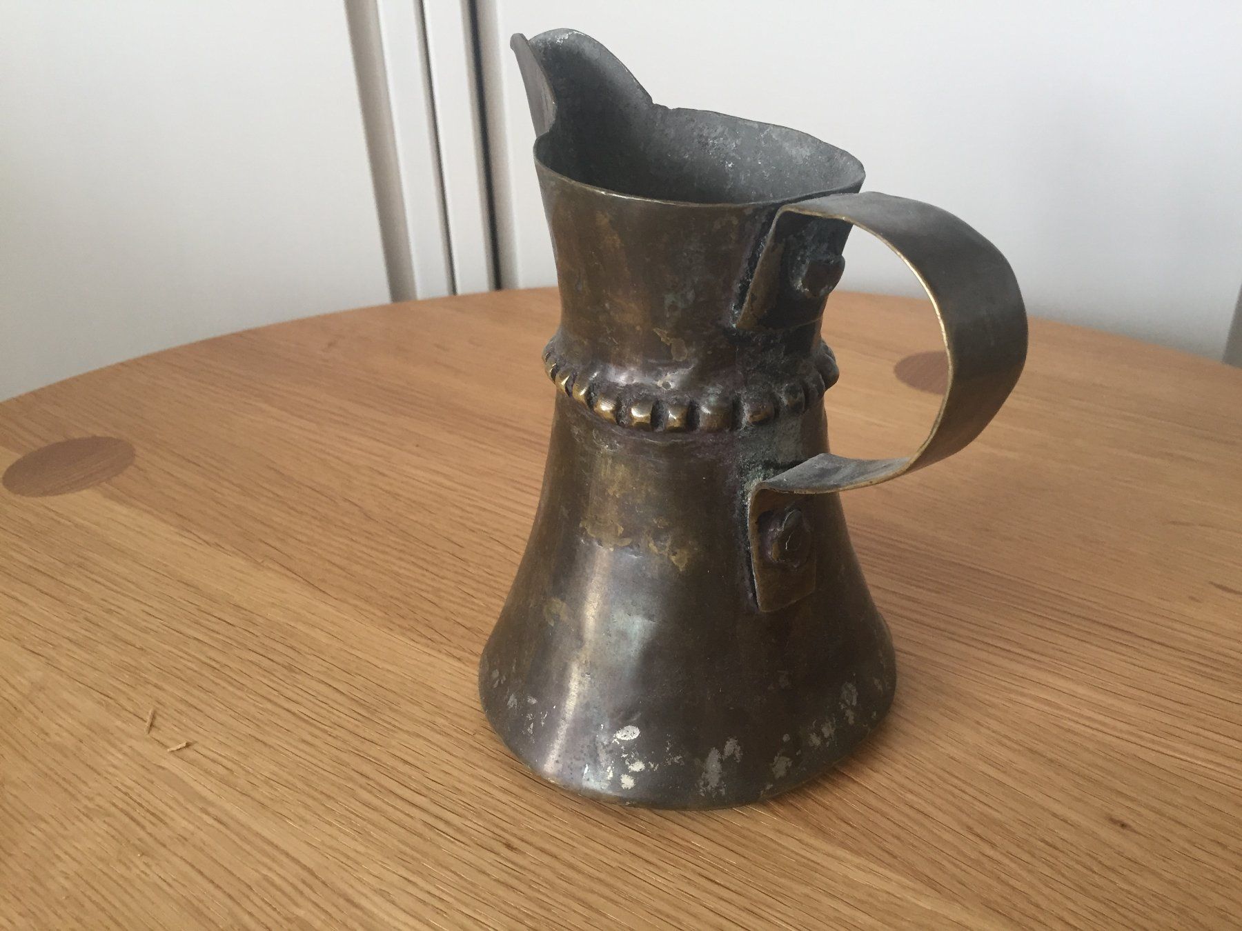 Caraffe: Pot à lait ancienne – Usato da Lausanne venduto da mg_e 1