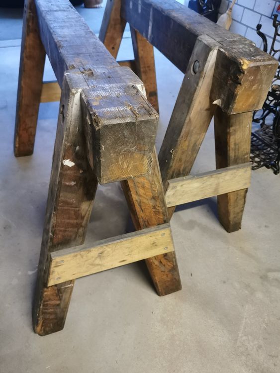 Arbeitsböcke, Holzböcke, Schwerlastböcke mit schöner Patina Kaufen