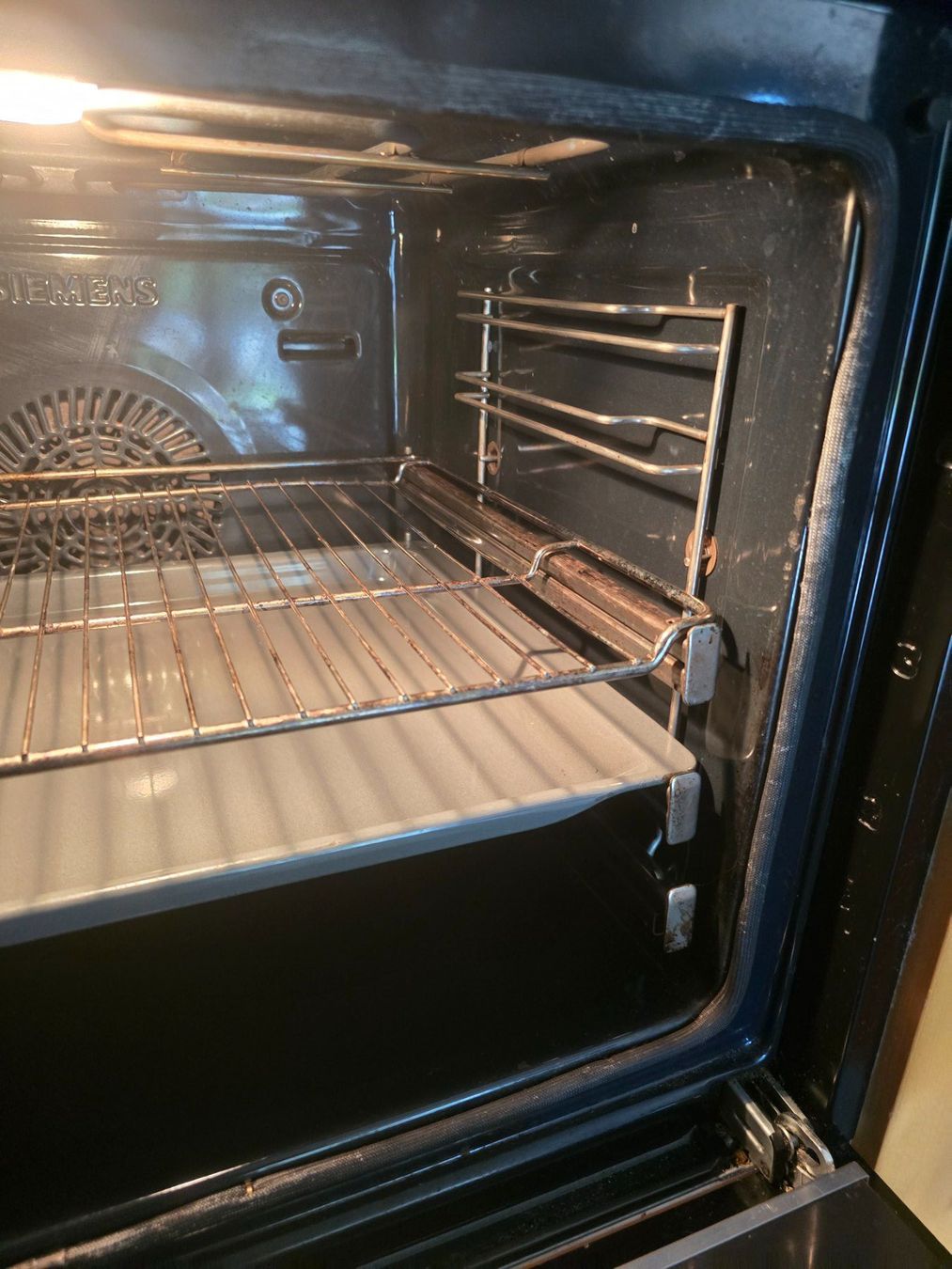 Siemens Fours: Siemens Einbaubackofen HB676GBS1/99 – Neuf (Voir description) à Au SG par leonrob01 1