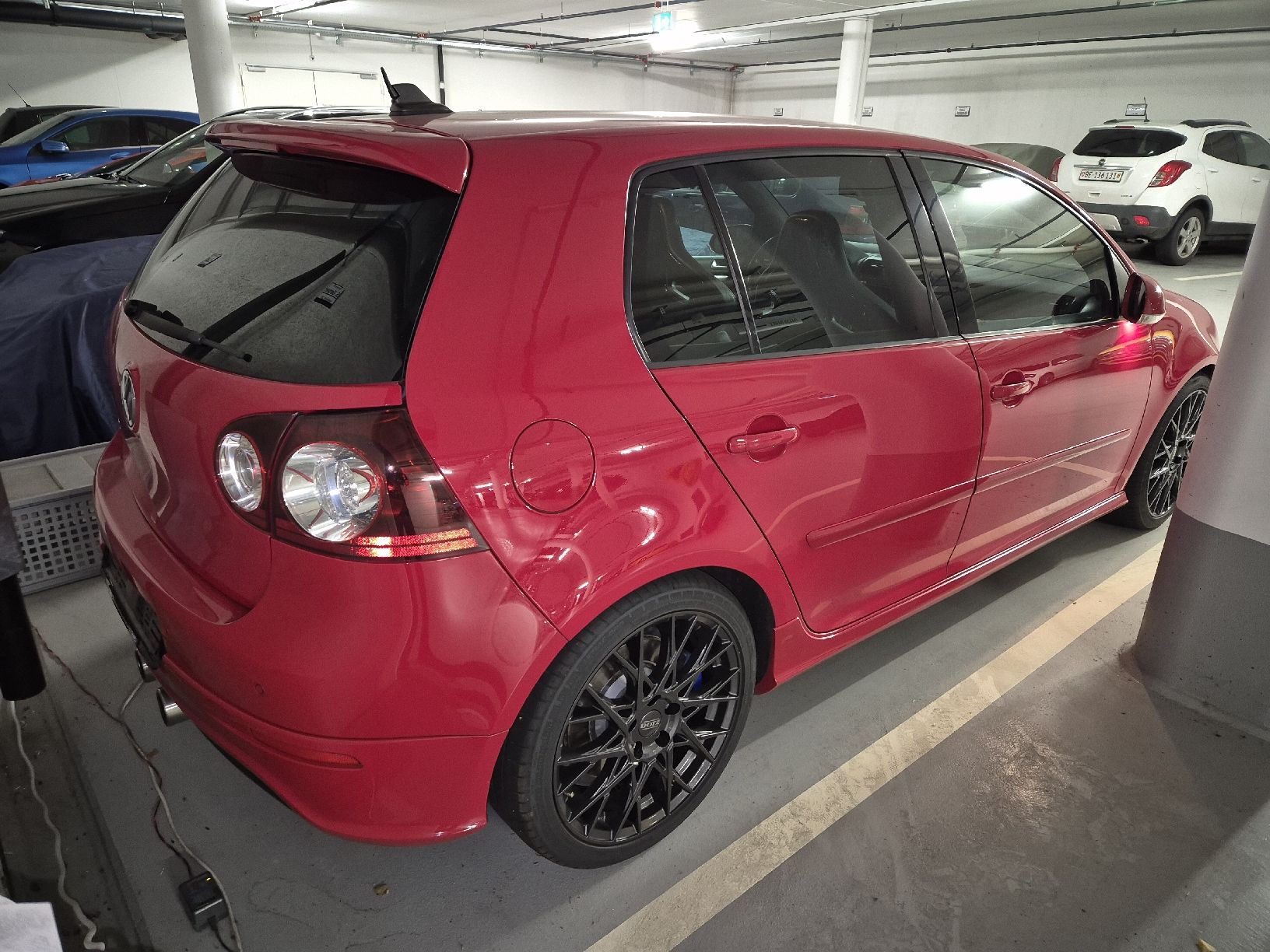 VW Automobili: VW Golf 5 R32 – Usato da Oschwand venduto da Gerberli12