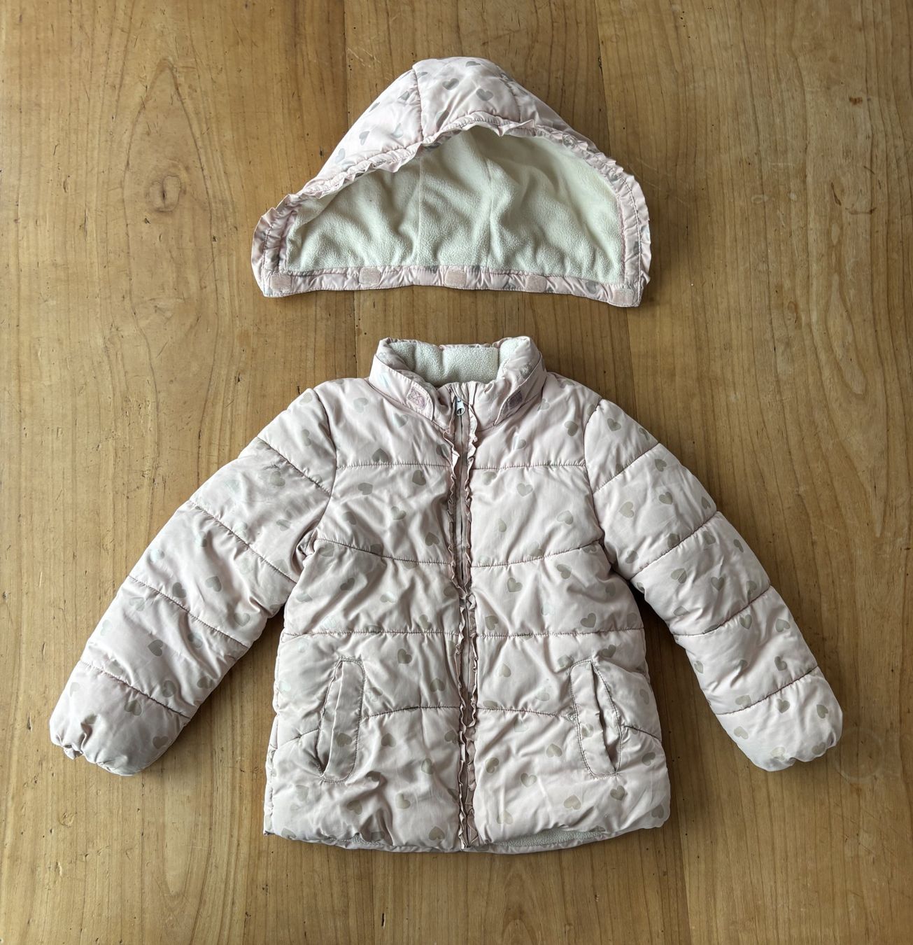 H&M Giacche & Cappotti: Winterjacke Grösse 122 (6 bis 7Y) – Usato da Meilen venduto da ruetiker 5