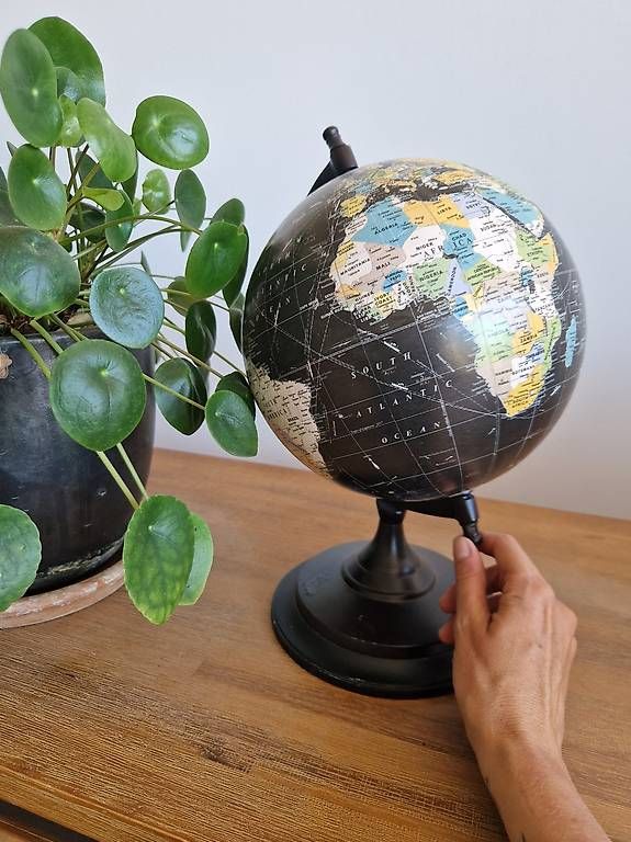 Sonstige Dekorationen & Accessoires: Globus Holz,  guter Zustand – Gebraucht aus Luzern von roe_mk6s 2