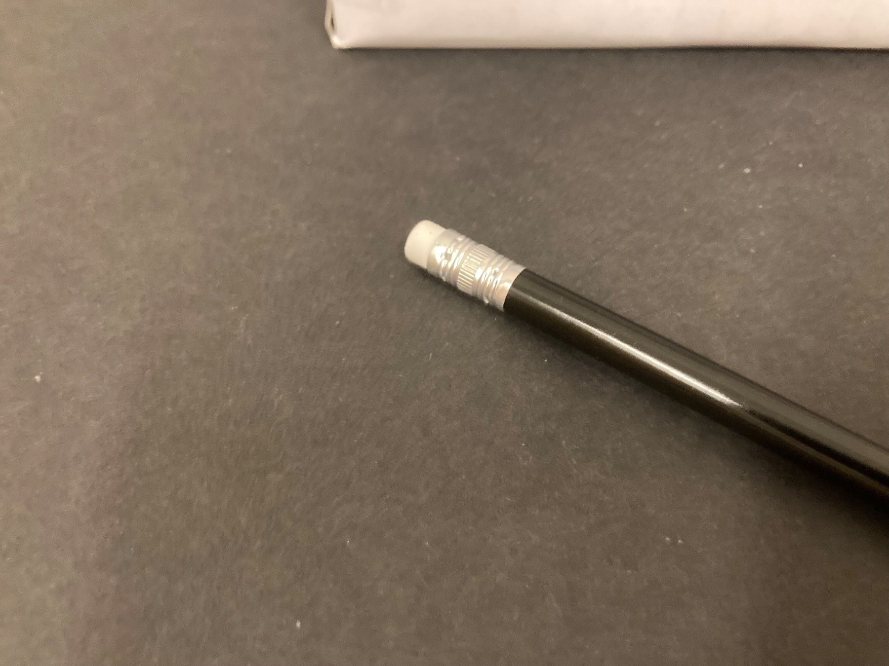 Bleistifte, Farbstifte & Kreide: Beilstift mit Radiergummi, 100 Stück, schwarz – Neu (gemäss Beschreibung) aus Neuenhof von jorogo 2