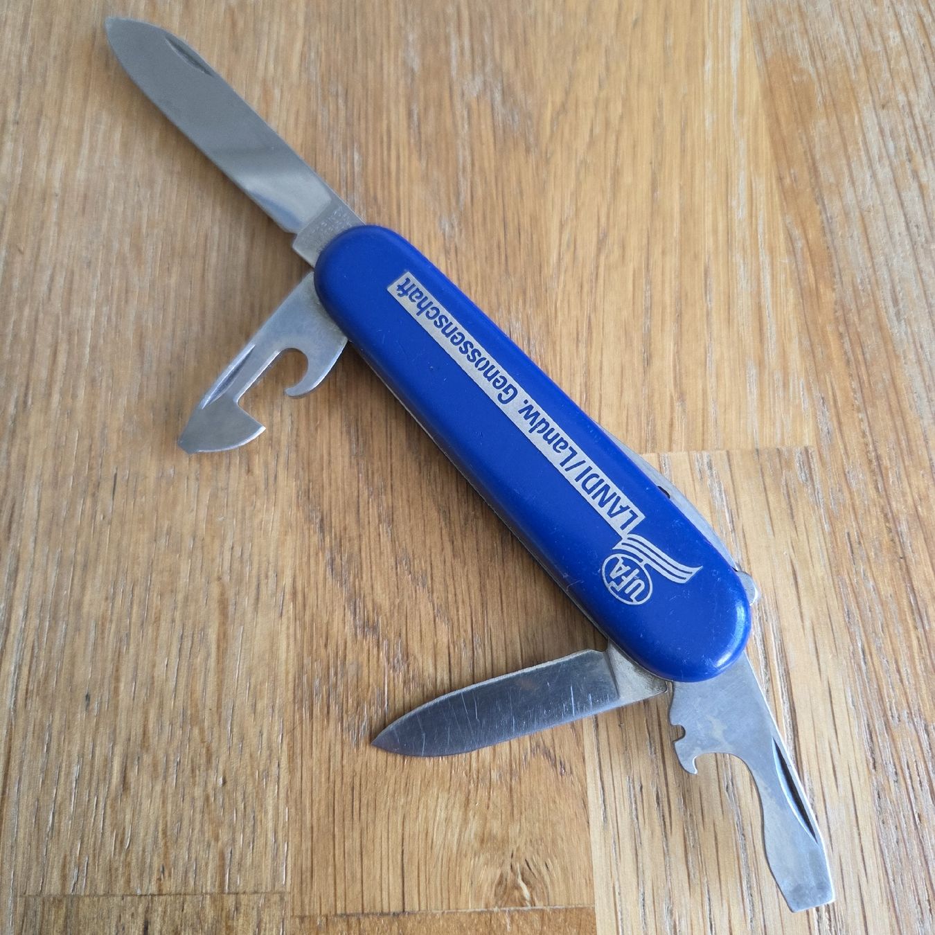Victorinox Taschenmesser: Blaues Victorinox Sackmesser – Gebraucht aus Stans von Ducati16 1