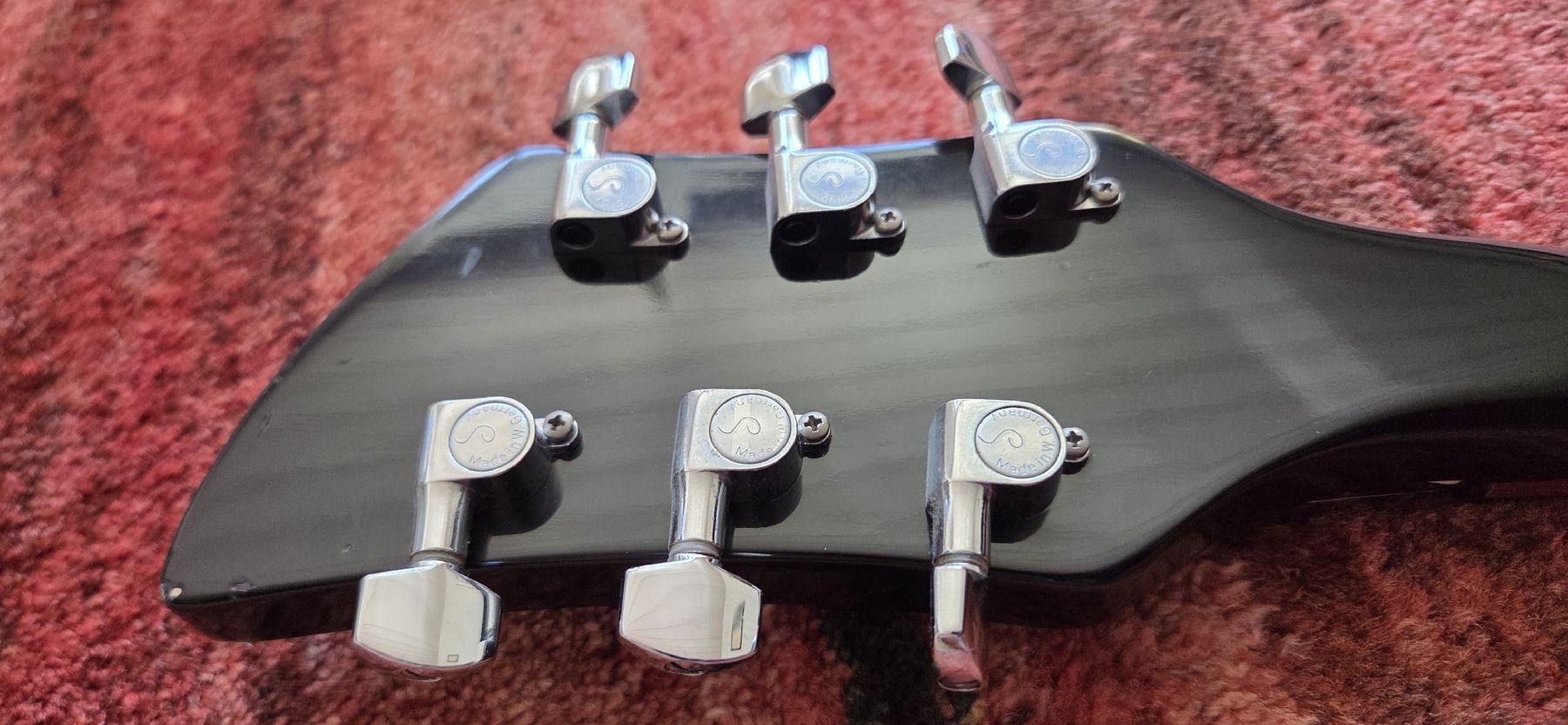 Rickenbacker Strumenti musicali: Rickenbacker 350 Liverpool – Usato da Meikirch venduto da livingpie 4
