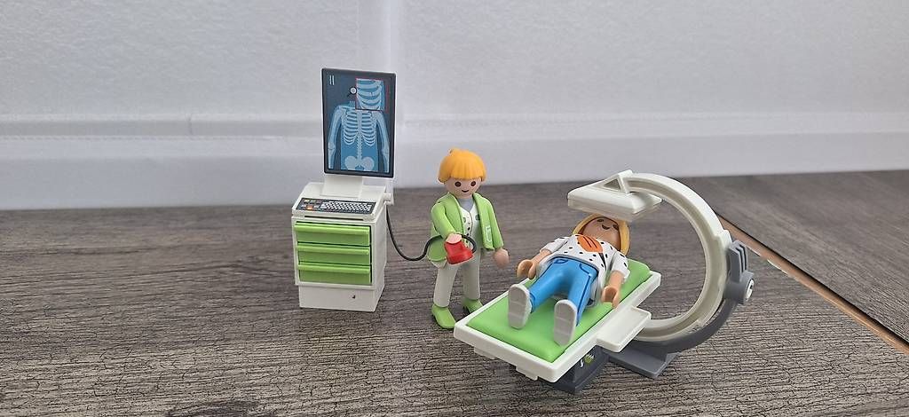 Playmobil Giocattoli: Playmobil Röntgen – Usato da Neuenkirch venduto da Ducati79