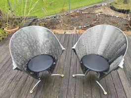 Metall Designer Stühle in gutem Zustand