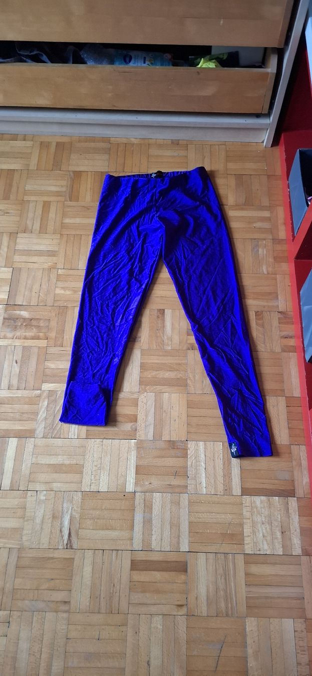 Leggings: lots de legging taille m – Gebraucht aus Carouge GE von mon_x9y7 2