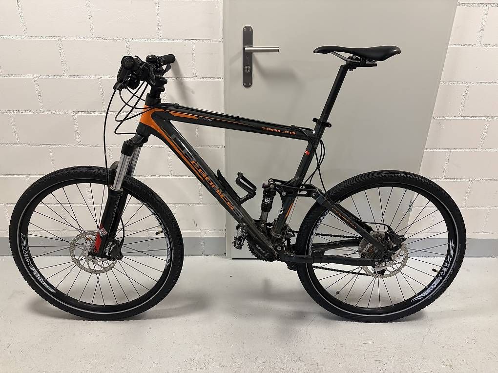 Biciclette: Mountainbike schwarz – Usato da Bassersdorf venduto da que_pq5r