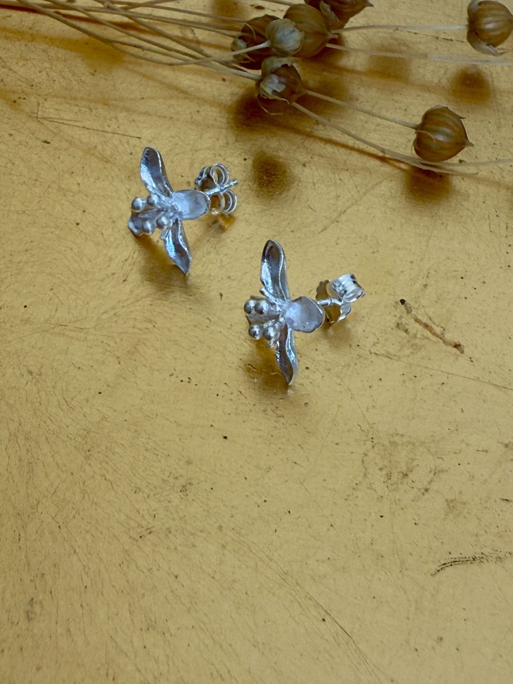 Orecchini pendenti & Orecchini a lobo: Schöne 925 Silber Ohrstecker " Blümchen" – Nuovo e nell'imballaggio originale da Maienfeld venduto da Cmicky 2