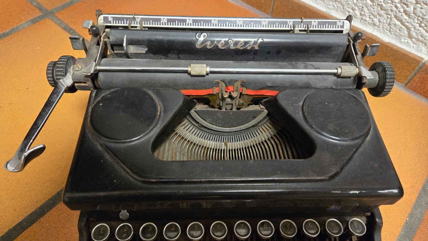 Macchine da scrivere: Everest Mod 90 Typewriter – Usato da Schönenberg ZH venduto da crm82 2