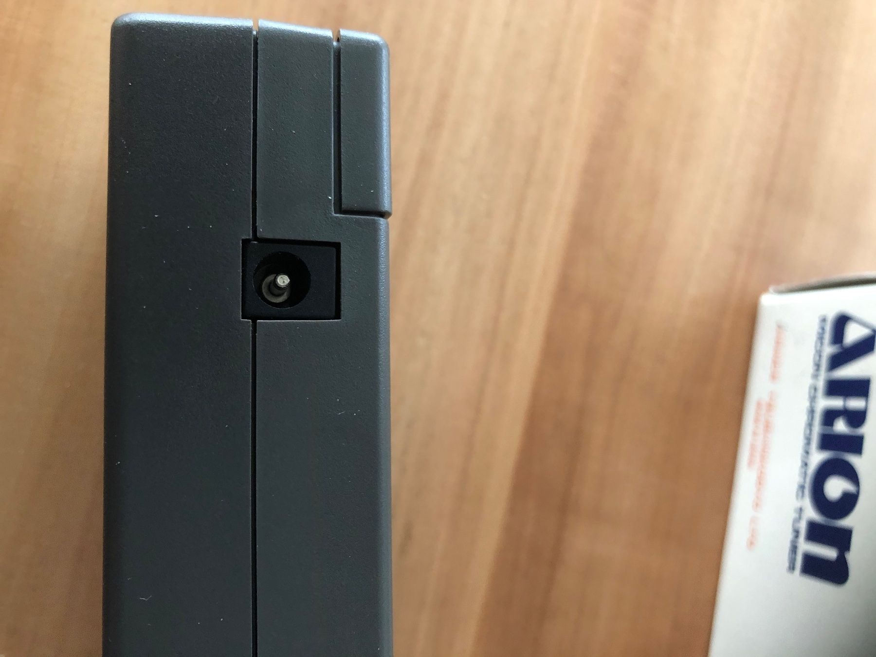 Strumenti musicali: Arion HU-8400 Gitarrenstimmgerät – Usato da Kaltbrunn venduto da lagone1 3