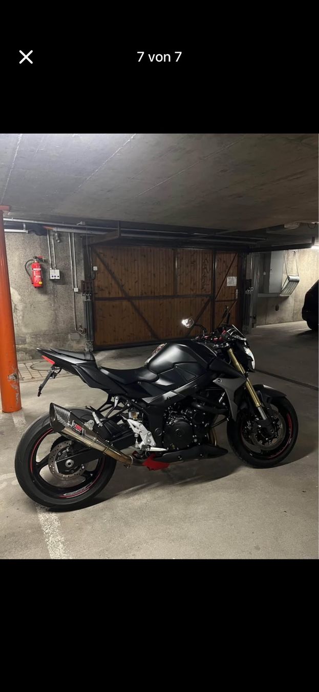 Suzuki Strada: Suzuki GSR 750A – Usato da Naters venduto da luc_9kxc 1
