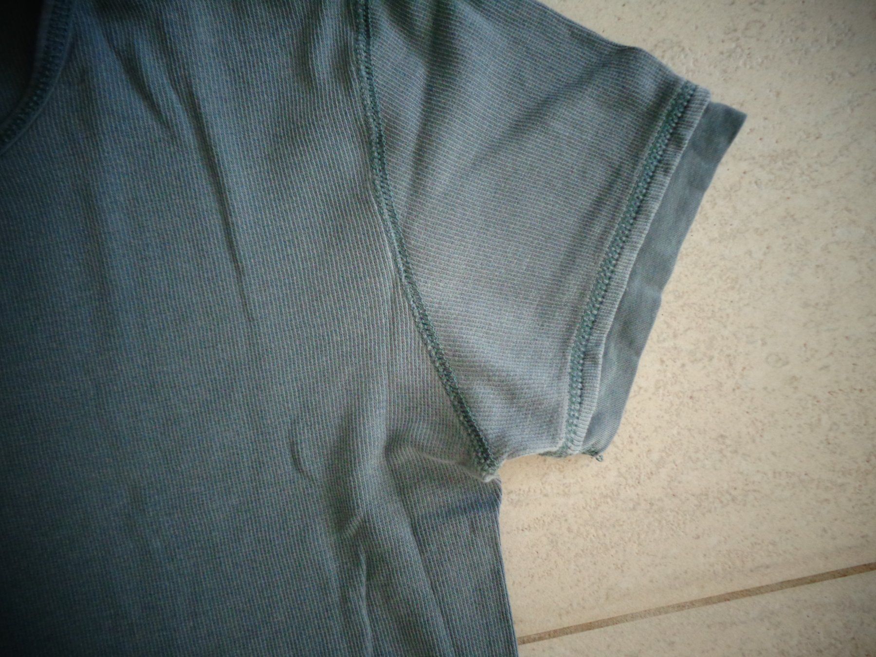 Nile T-Shirts: NILE T-SHIRT GR.S – Gebraucht aus Rotkreuz von Samballi 2
