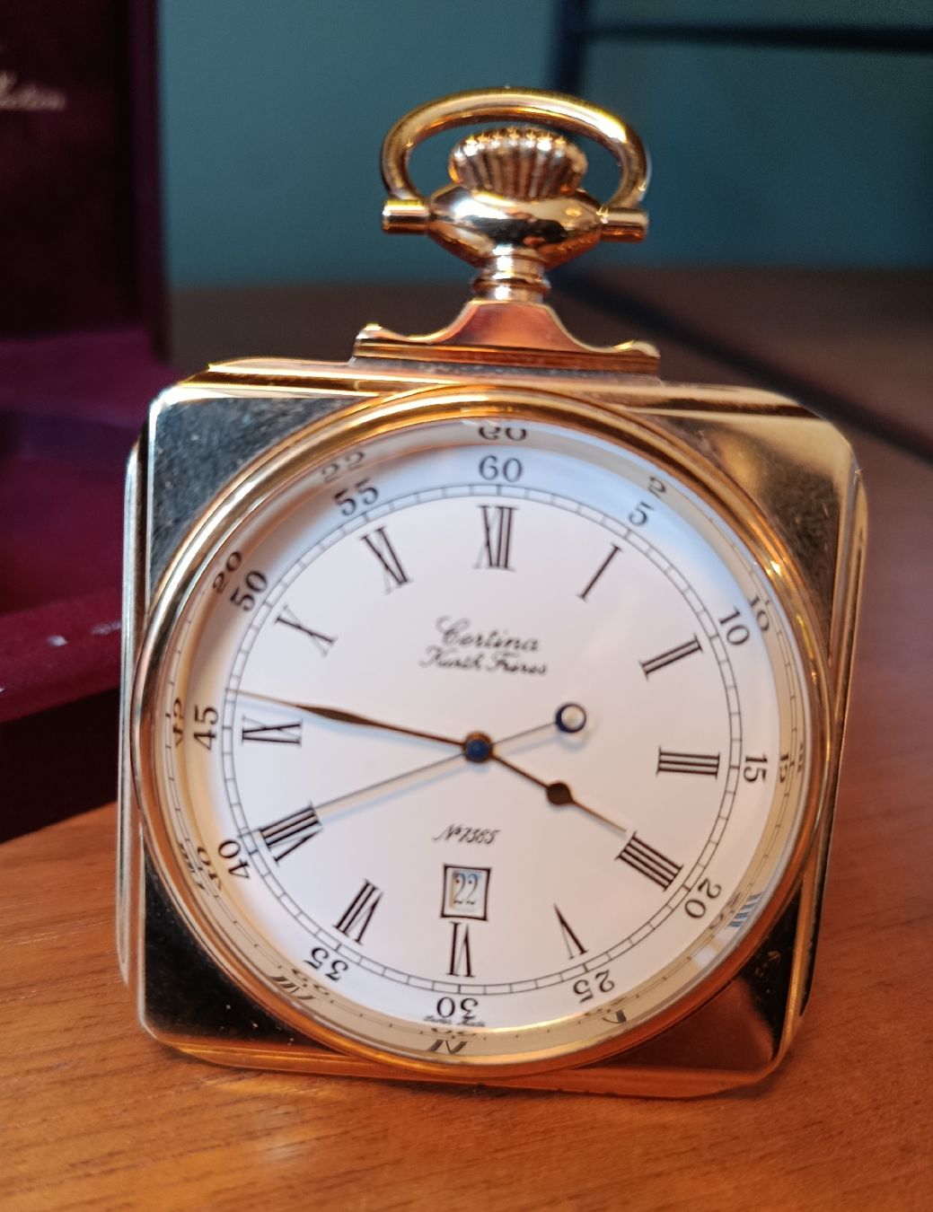 Certina Orologi: Certina Masters Collection Tischuhr – Usato da Riehen venduto da twentymodern