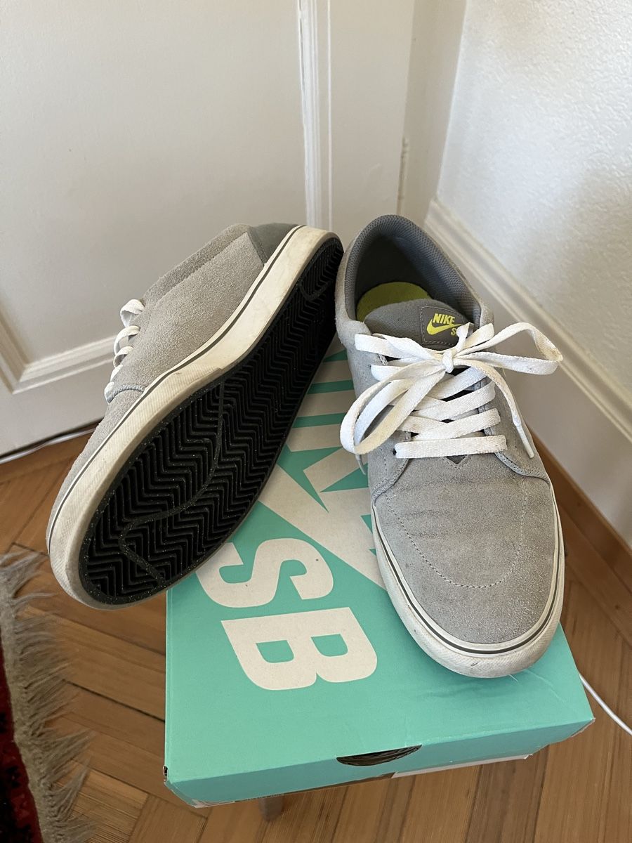 Nike Herrenschuhe: Nike SB satire grise, taille EUR 42 – Gebraucht aus Aclens von Matmahon1 4