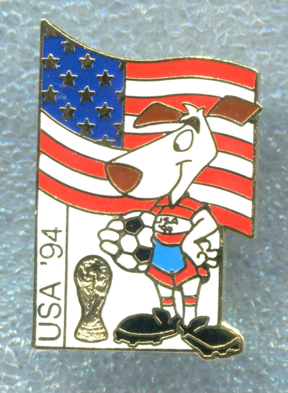 Fifa Plaketten & Abzeichen: FIFA  USA WM '94  Maskottchen  – Gebraucht aus Winterthur von Sammleroase