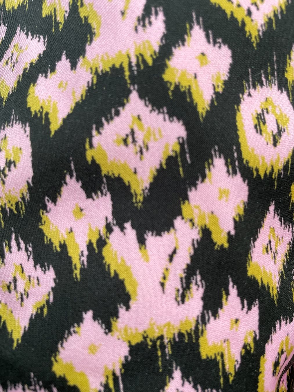 Louis Vuitton Leggings: Louis Vuitton Vintage Monogram Leggings – Usato da St. Gallen venduto da DiesundDas. 4