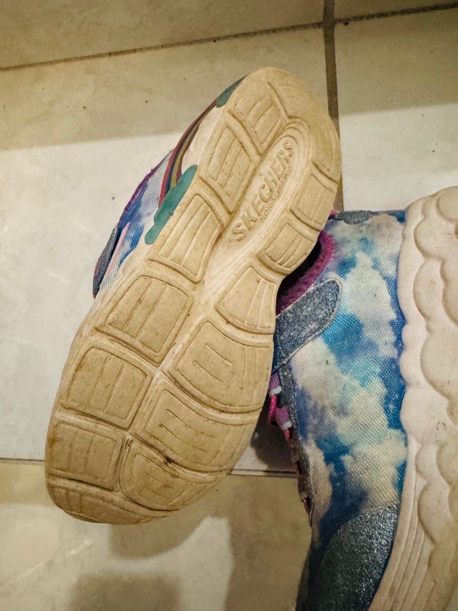 Scarpe per ragazze: Skechers Rainbow Racer Gr. 26 – Usato da Holziken venduto da Anita.urech 3