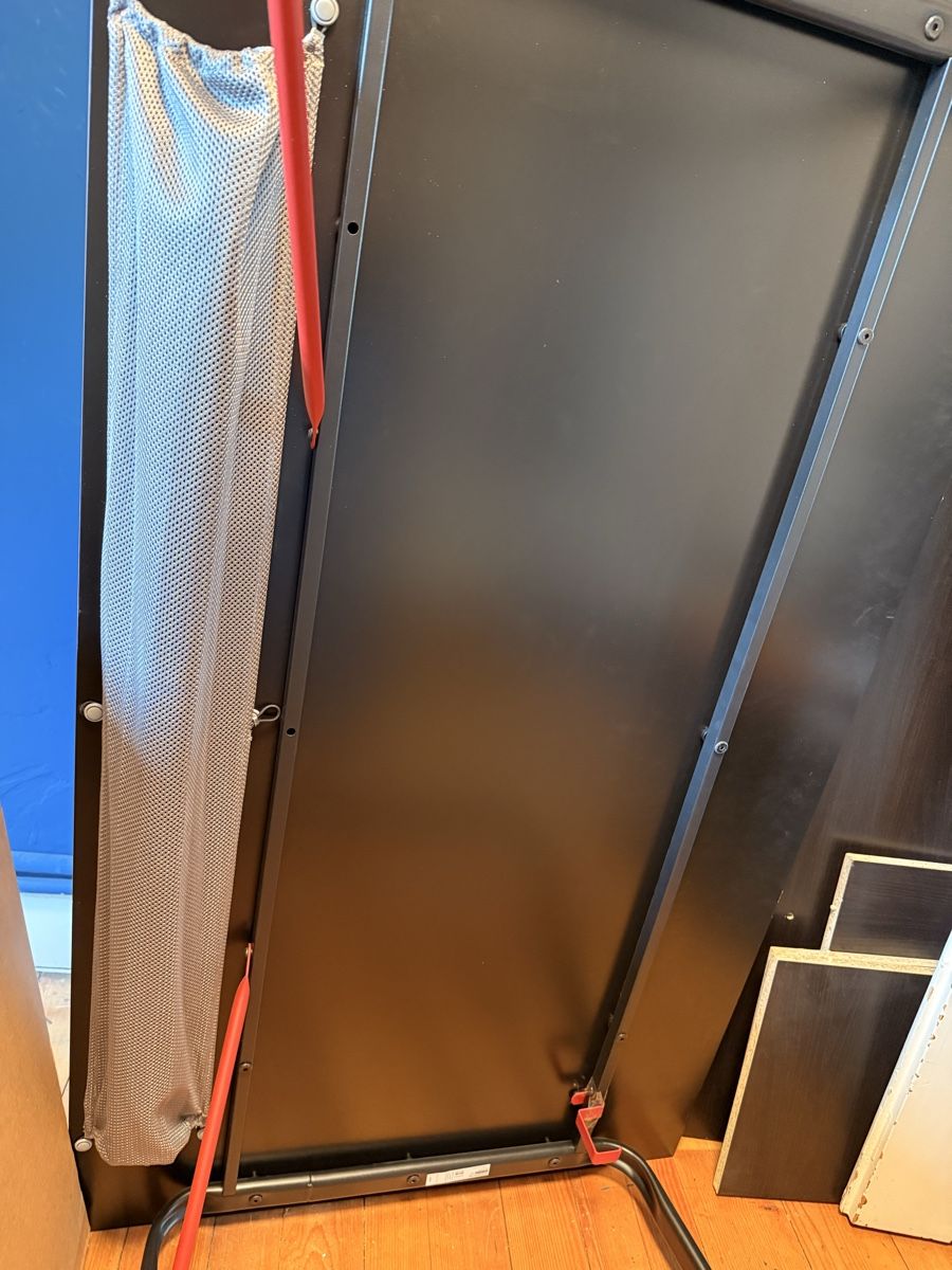 Ikea Scrivanie: Gaming Tisch – Usato da Basel venduto da VanyaTC 3