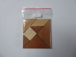 Schönes Holz Tangram, ca. 8 x 8cm, guter Zustand