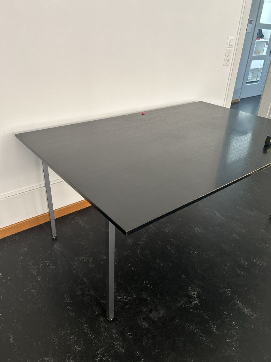 Bureaux: Bürotisch – D'occasion à Bern par Djakite 2