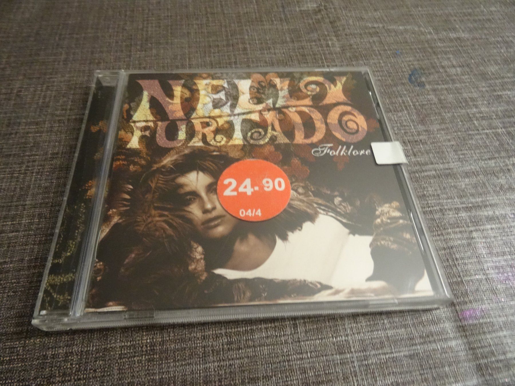 CD: Nelly Furtado - Folklore CD - – Usato da Olten venduto da Disc-Ausverkauf