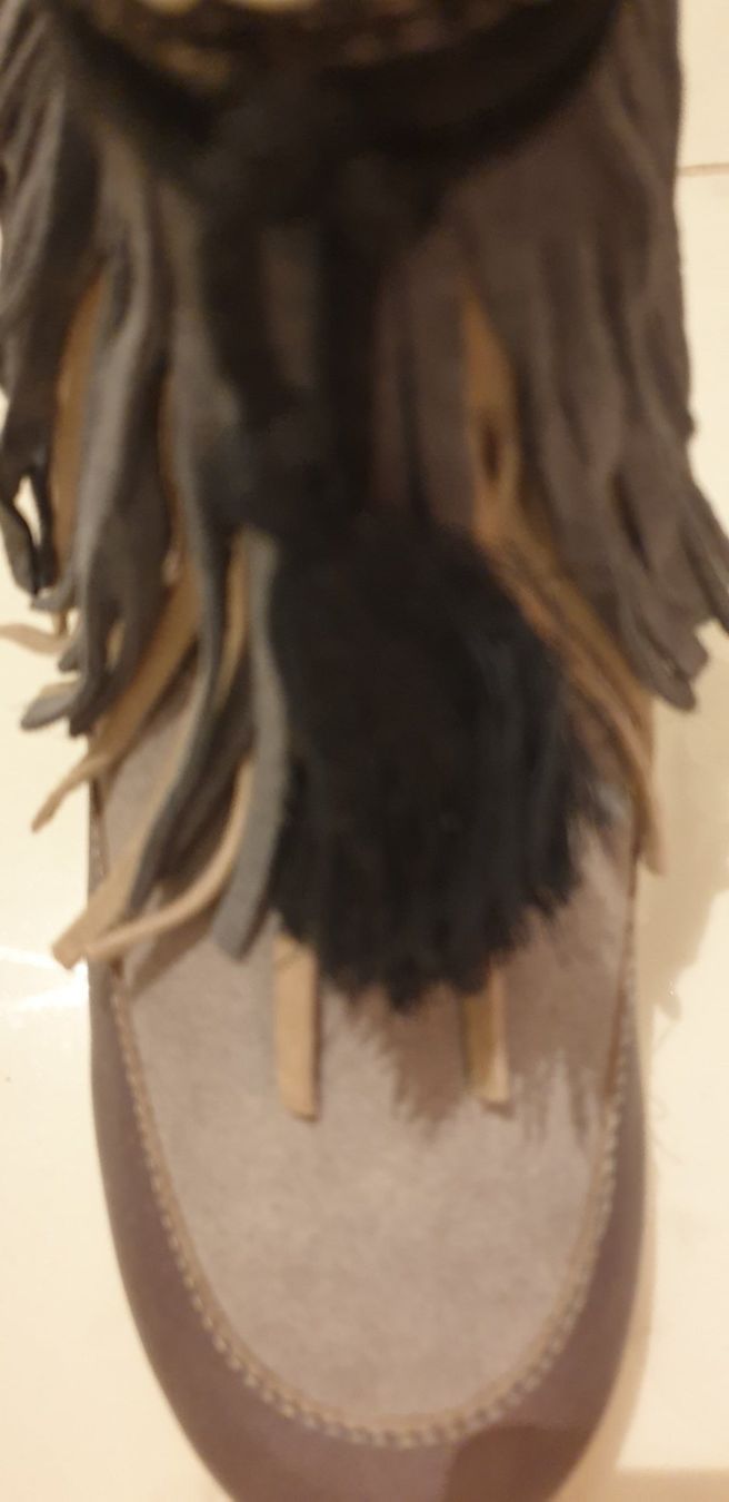 Scarpe da donna: Lammfell Stiefeln mit Fransen NEU Gr. 38 – Nuovo e nell'imballaggio originale da Wettswil venduto da the_jr6l 4
