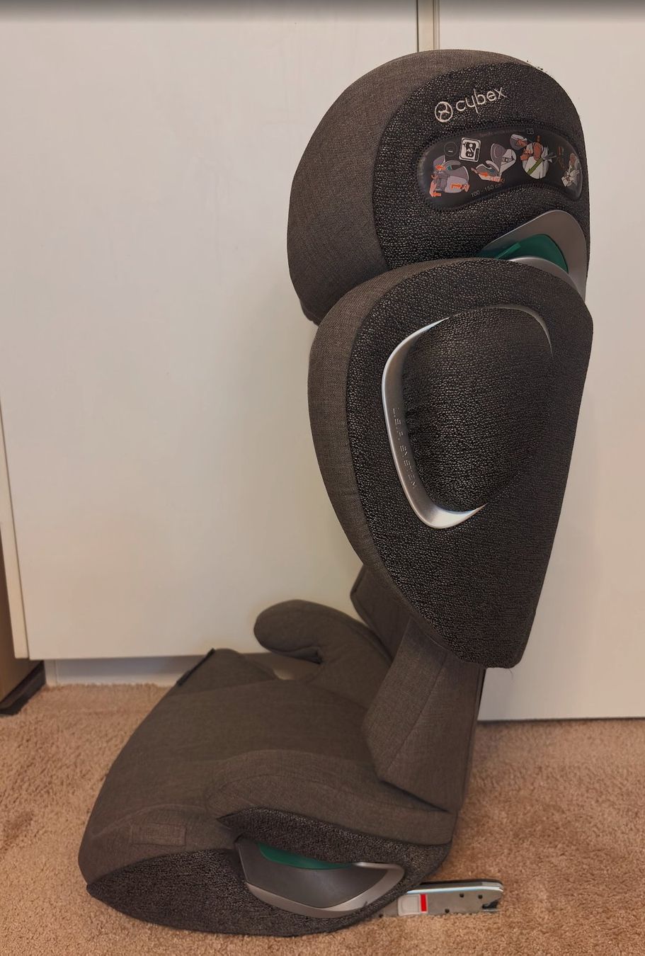 Cybex Seggiolini per auto: CYBEX Platinum Solution Z i-Fix ZOHO GREY PLUS – Usato da Lausanne venduto da guestudio 2