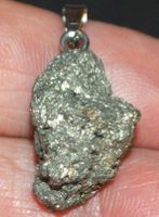 Anhänger L-8482 – Pyrit Cluster 32.85 Karat (mit Anhänger)