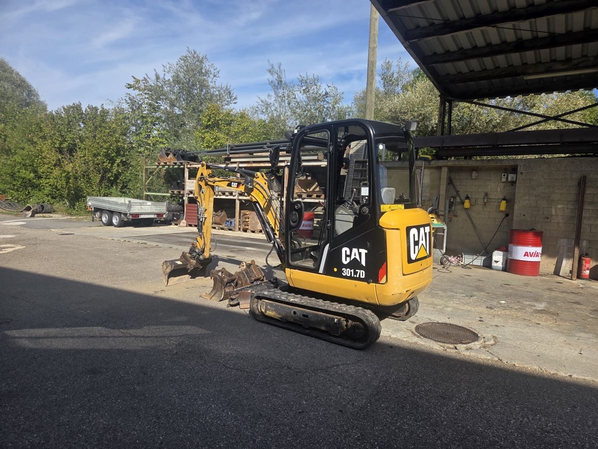 Bagger: Bagger Cat 301.7 Kabine – Gebraucht aus Flühli LU von Edd5 1