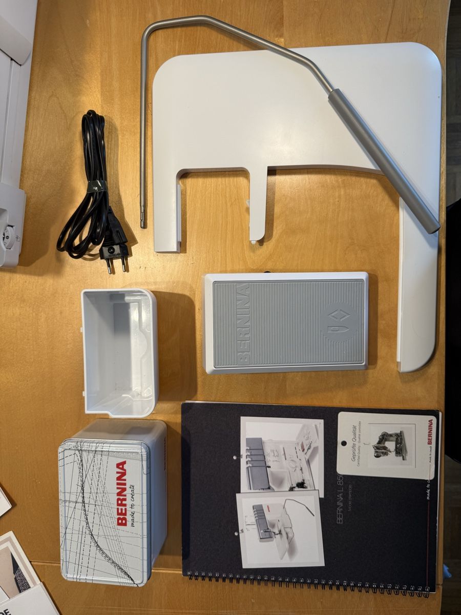 Bernina Nähmaschinen: Surjeteuse Bernina L850 – Neu (gemäss Beschreibung) aus Le Mont-Pèlerin von tho_7tjm 4