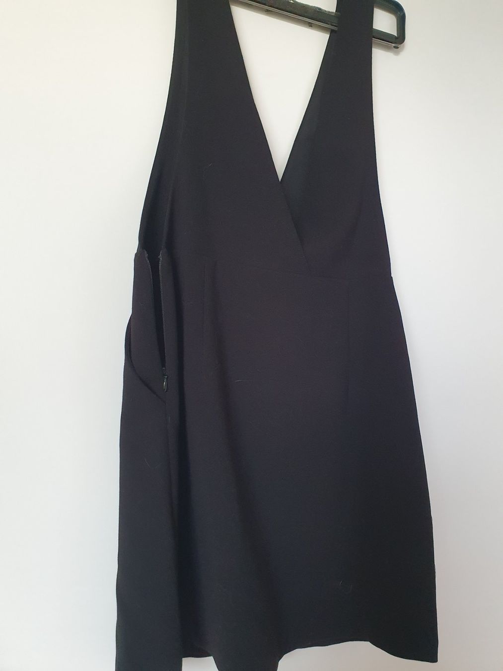 H&M Vestiti: Schwarzes Kleid mit Trägern – Usato da Kloten venduto da Hektor44 1