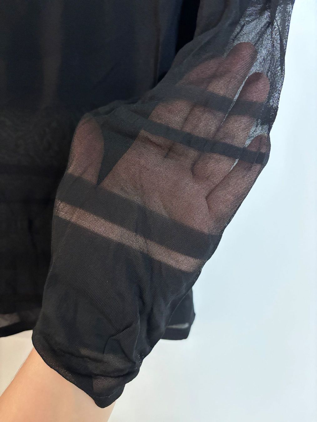 Armani Top: Giorgio Armani Oberteil – Usato da Wetzikon ZH venduto da Deba26 5