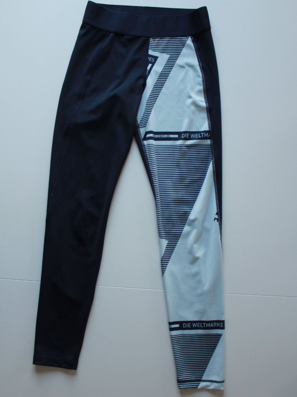 Adidas Calze & Collant: Adidas legging de sport t.164 – Usato da Peseux venduto da Gilloss 2