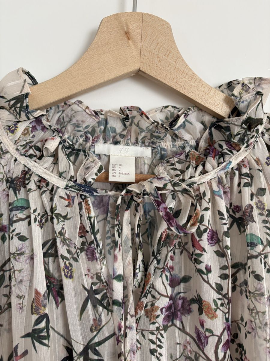H&M Camicette: H&M Beautiful Blouse Floral Pattern  – Nuovo (secondo la descrizione) da Zürich venduto da isa_5lmv 1