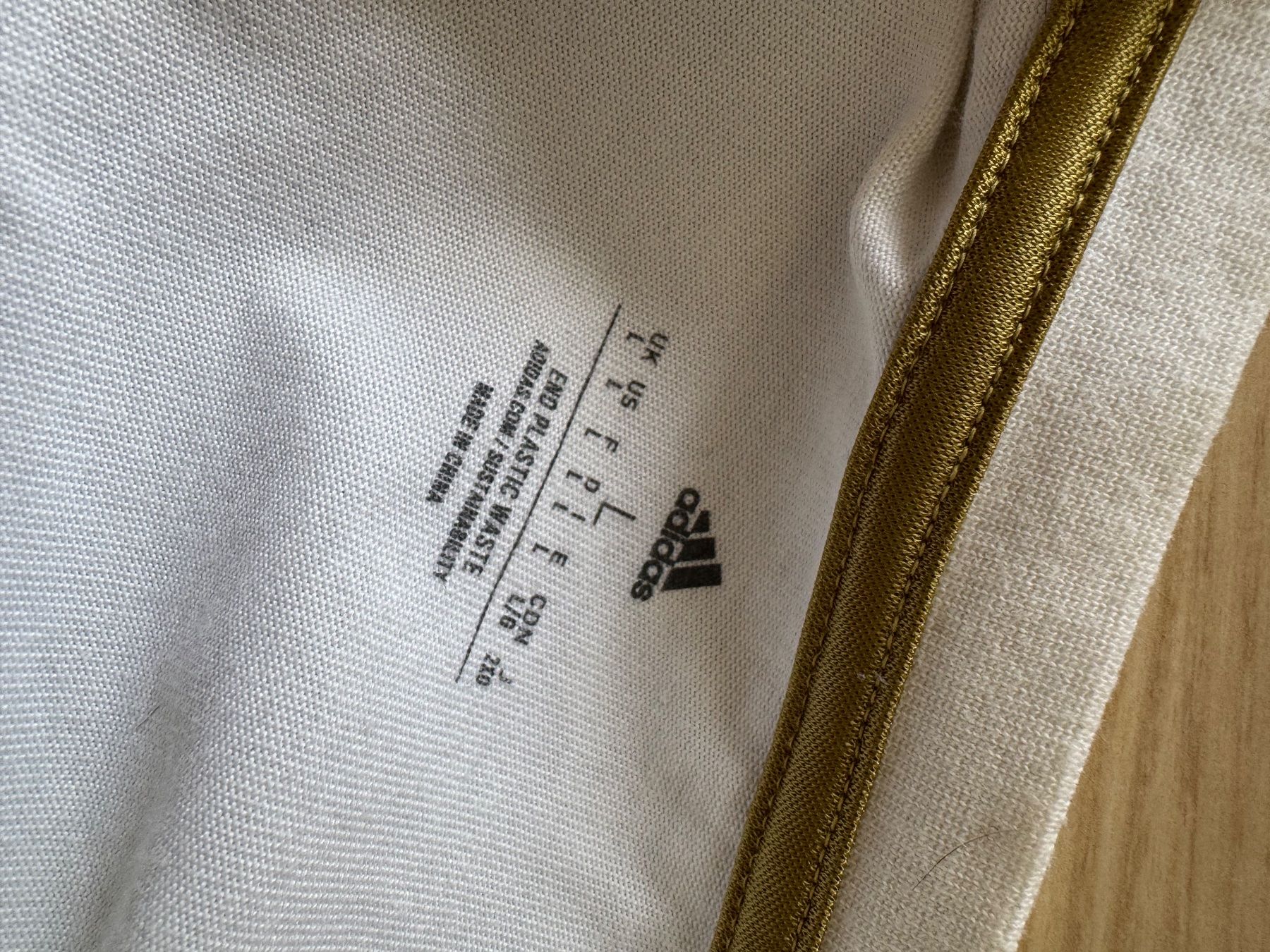 T-shirt: T-shirt blanc Juventus Taille L Doryan – Nuovo (secondo la descrizione) da Veyrier venduto da Kimedovapa_1 2