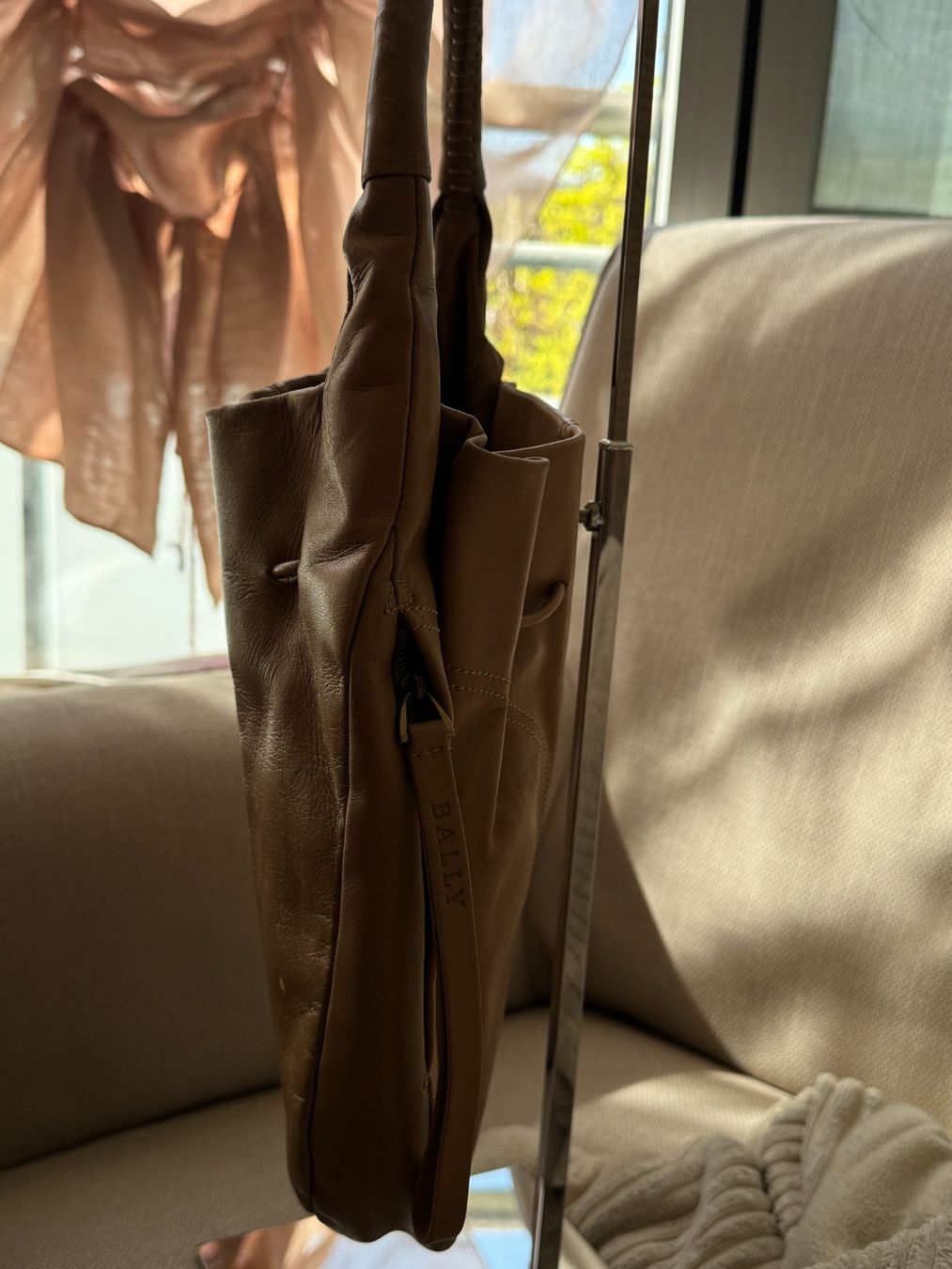 Bally Borse da donna: Bally ockerbraune Hobo Schultertasche Leder – Usato da Muttenz venduto da einfach-schoen 1