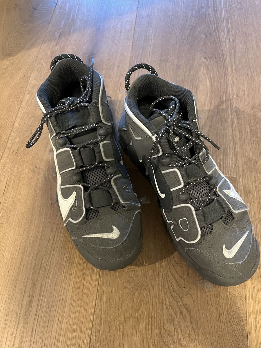 Nike Scarpe da uomo: Nike Uptempo – Usato da Balzers venduto da liv_wzl8